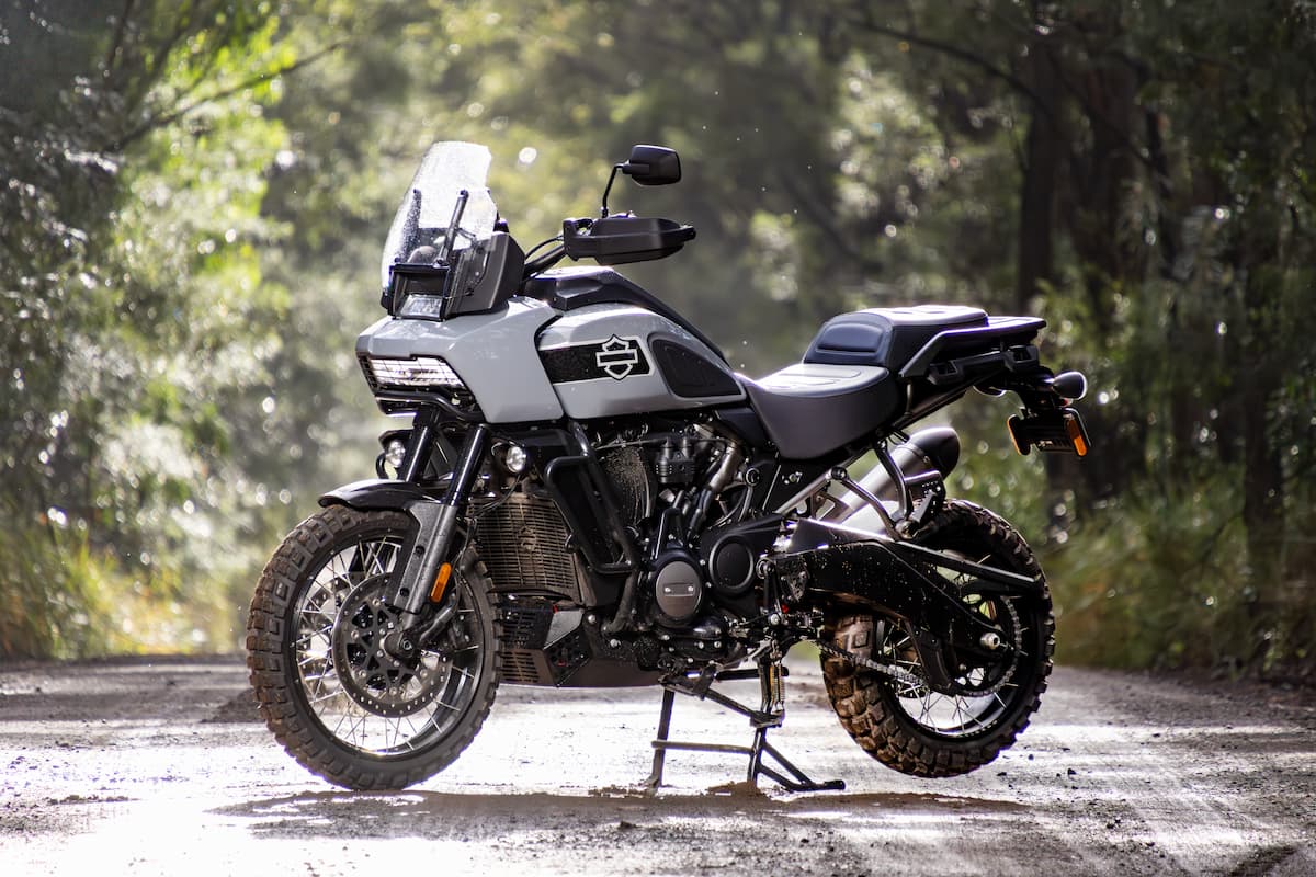 BORN IN THE USA: 2026 HARLEY DAVIDSON PAN AMERICA 1250 SPECIAL REVIEW + PRICE